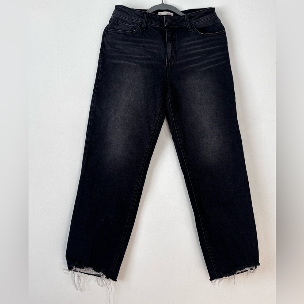 SO black slim barrel distressed black ankle length jeans size 9